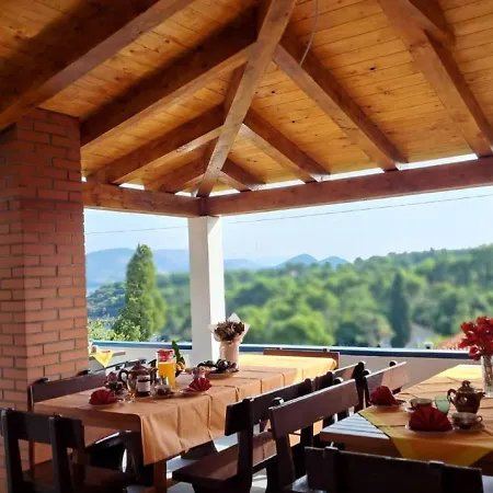 Restful In Dalmatia With Garden Villa Donje Celo